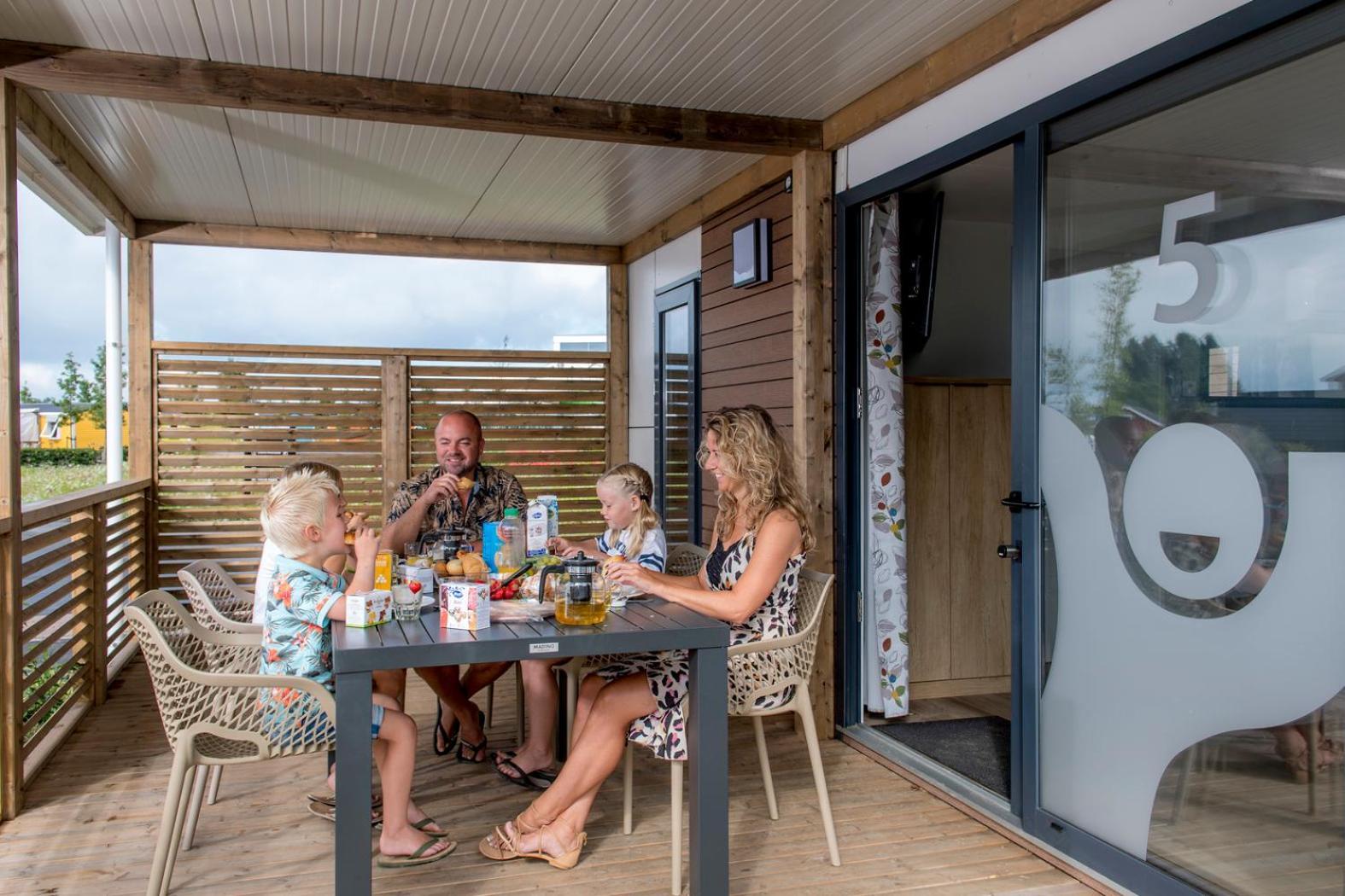 Vakantiepark Eiland van Maurik Ruang foto