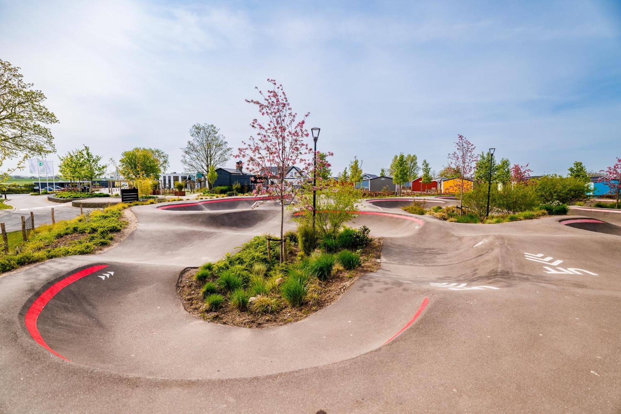 Vakantiepark Eiland van Maurik Bagian luar foto